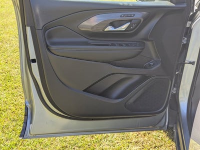 2024 GMC Terrain AWD SLT