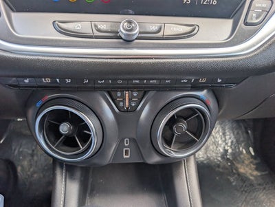 2025 Chevrolet Blazer FWD 2LT