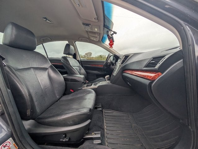 2010 Subaru Legacy 3.6R Limited