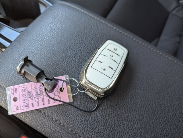 2025 Toyota Camry XLE