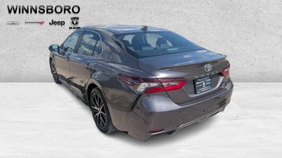 2024 Toyota Camry SE