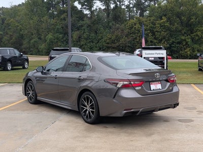 2024 Toyota Camry SE