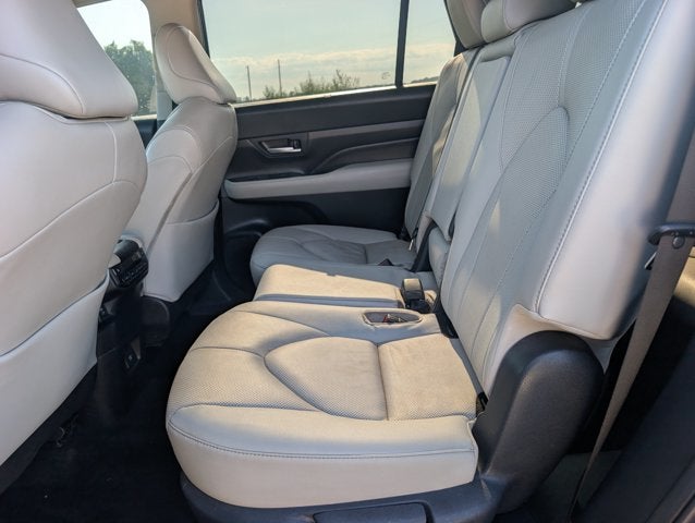 2025 Toyota Grand Highlander Limited
