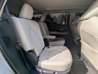 2025 Toyota Grand Highlander XLE