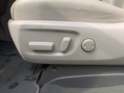 2020 Toyota Sienna XLE