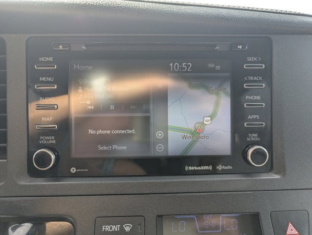 2020 Toyota Sienna XLE