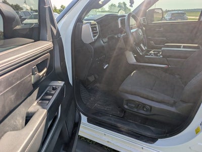 2025 Toyota Tundra 4WD SR5