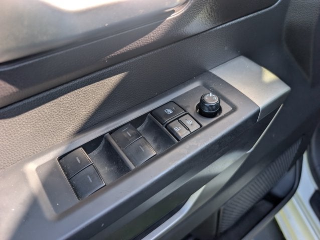 2025 Toyota Tundra 4WD SR5