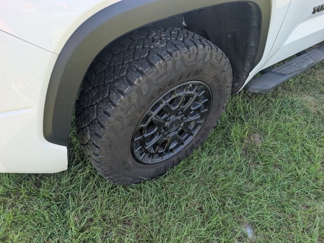 2025 Toyota Tundra 4WD SR5