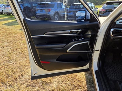 2023 Kia Telluride LX