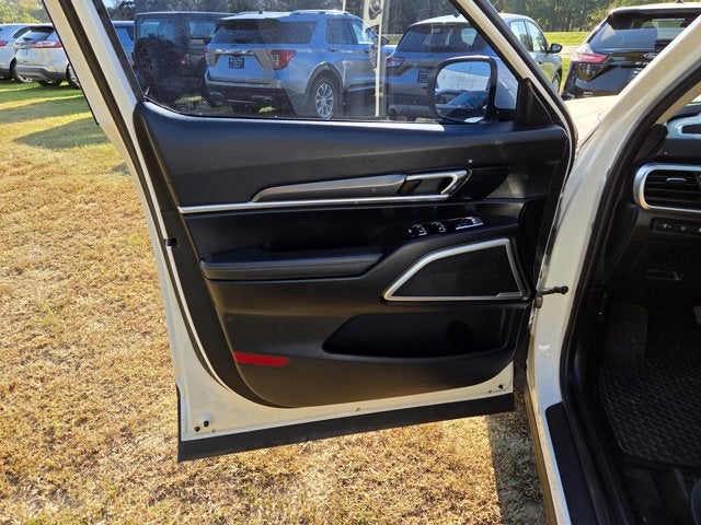 2023 Kia Telluride LX