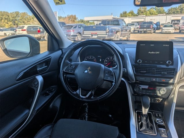 2025 Mitsubishi Eclipse Cross Base