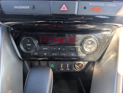 2025 Mitsubishi Eclipse Cross Base