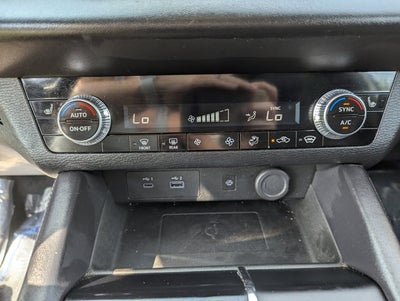 2023 Mitsubishi Outlander PHEV SE S-AWC