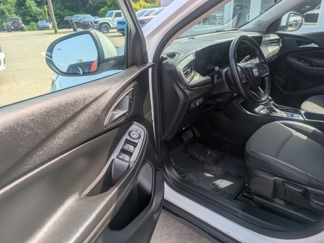 2025 Buick Encore GX Preferred FWD