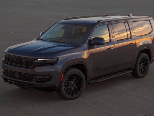 2024 Wagoneer exterior view